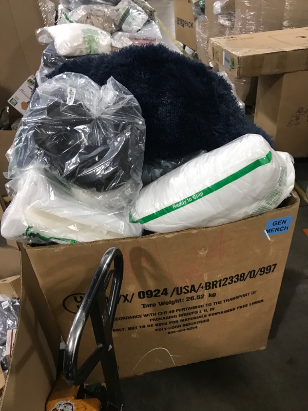 Photo 3 of HOME COMFORT ITEMS 40 PACK BUNDLE 