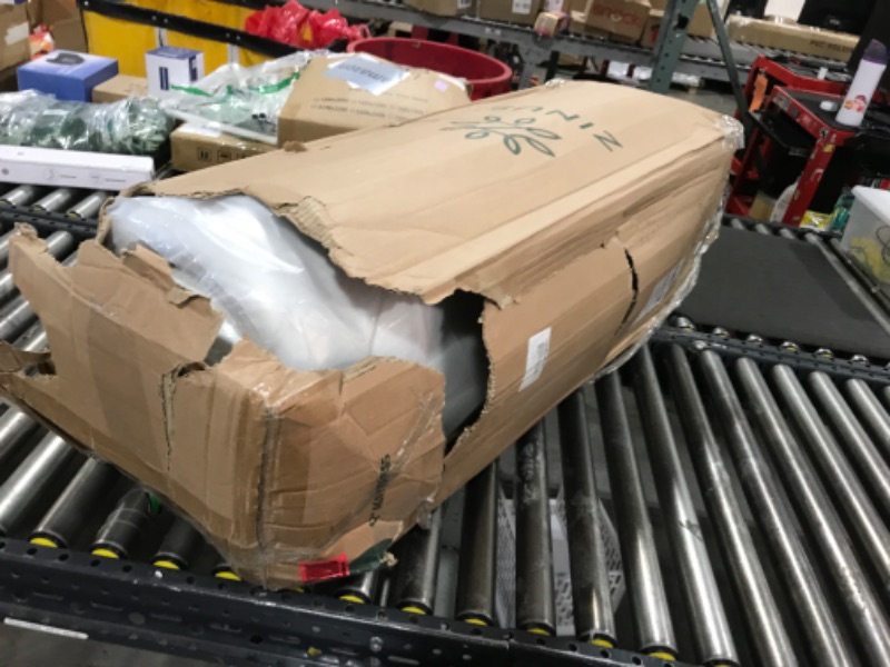 Photo 1 of 12" MATTRESS WHITE 