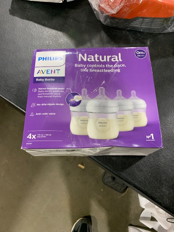 Photo 1 of Baby  bottles 4 pack