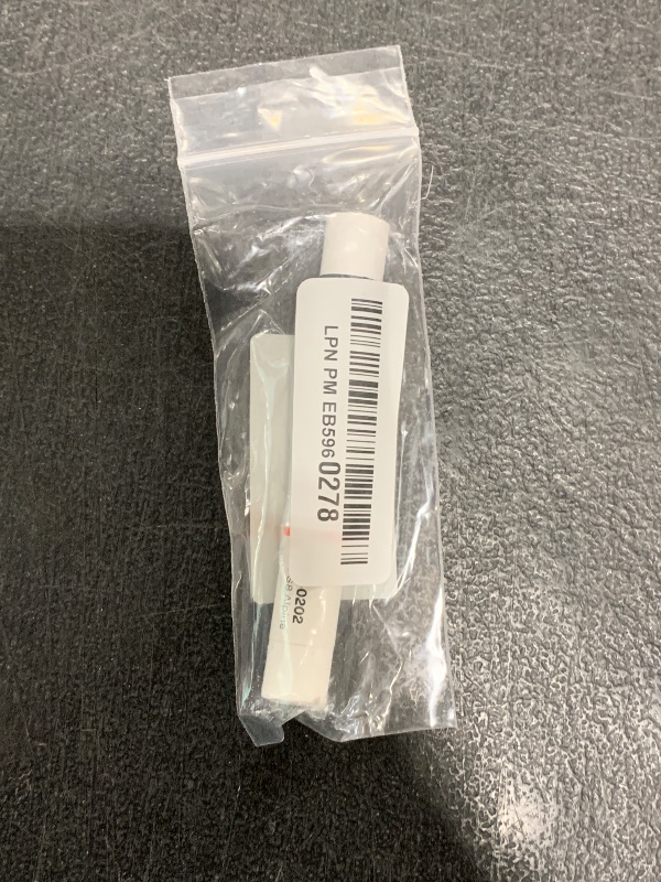 Photo 1 of Mohawk Finishing Products M230-0202 Fil-Stik Repair Pencil (White)