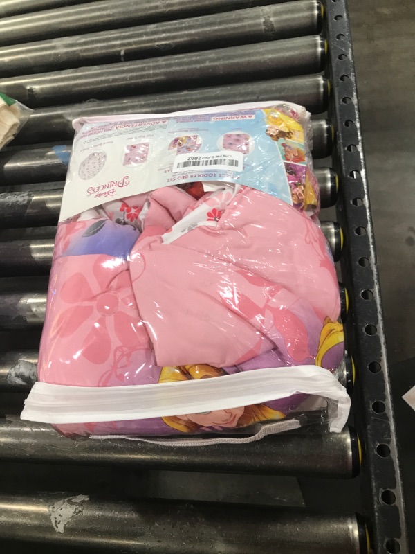 Photo 1 of Disney Pretty Princess Toddler Bed, 4 Piece Set, Pink