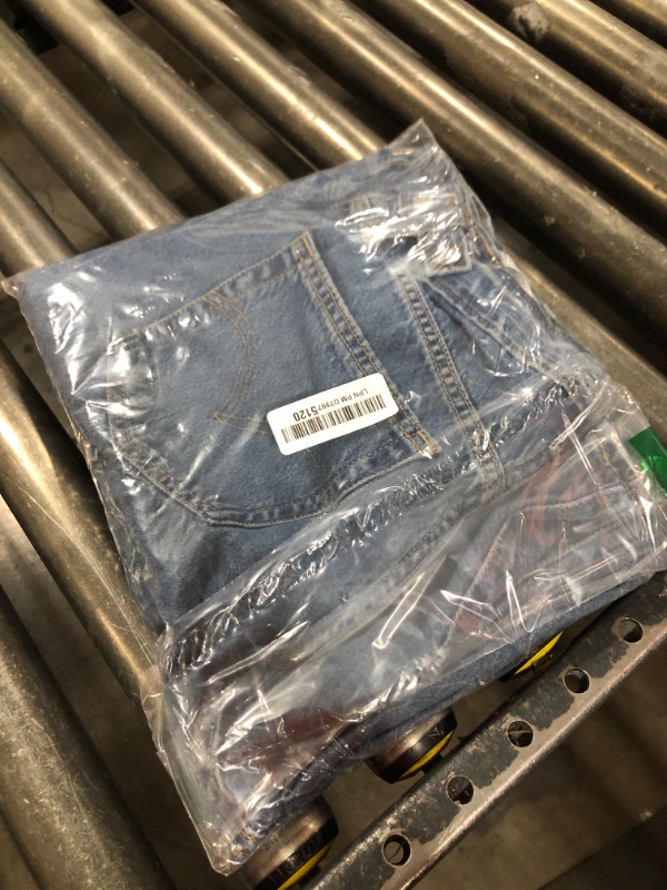 Photo 1 of Levi's Women's Cinch Baggy, (New) Chasing Dreams