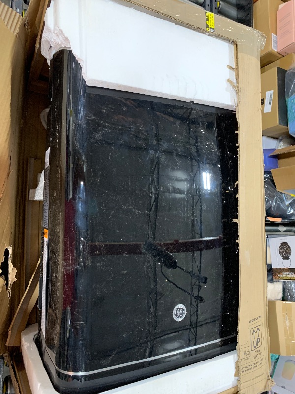 Photo 1 of GE® 10,000 BTU Heat/Cool Smart Portable Air Conditioner for Medium Rooms up to 450 sq ft.