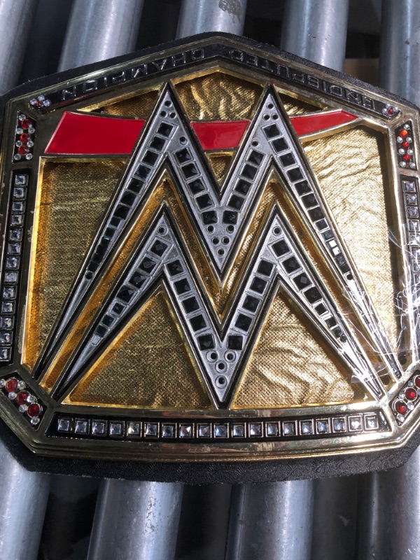 Photo 1 of ***(MINOR DAMAGE/ SEE NOTES)***
WELL PERFORM Undisputed Championship Title Belt Replica, World Heavyweight Wrestling Championship Title Belt - Adult Size - 5mm - 4.5lbs - 52 Inches Length