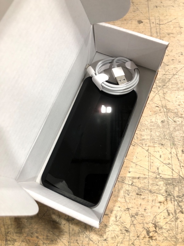 Photo 1 of Apple iPhone 13, 128GB, Midnight - Unlocked (Renewed)