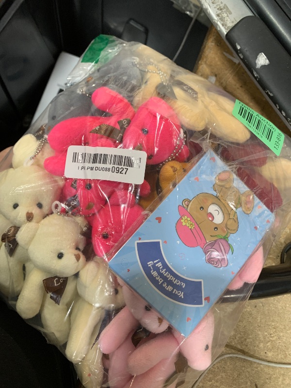 Photo 1 of 28PCS Valentine's Day Gift Cards Plush Bear Stuffed Keychain Toys, Mini Stuffed Animal Plush Toys Keychains for Kids School Classroom Rewards, Valentine's Gifts Exchange, Valentines Party Favor