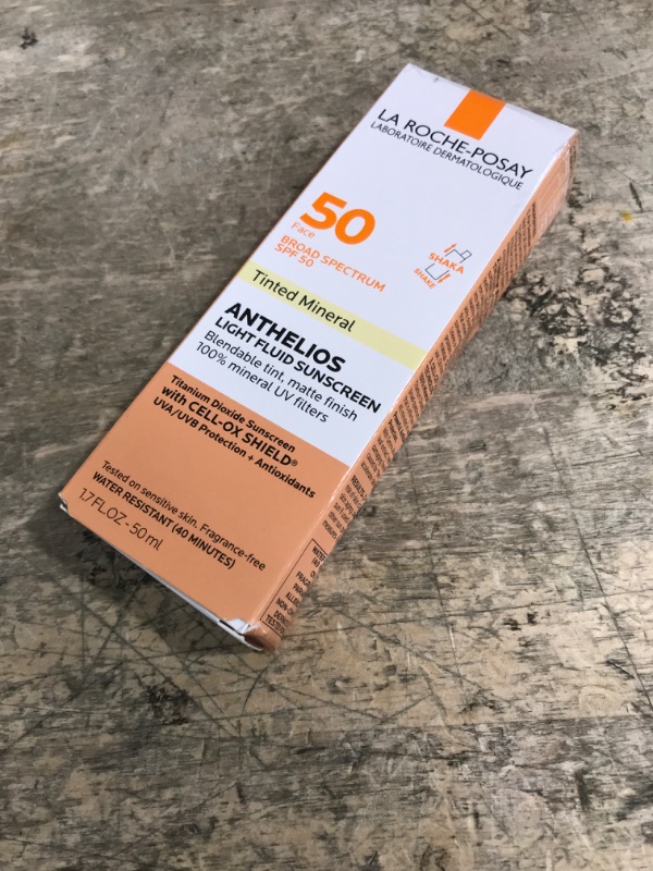 Photo 1 of La Roche-Posay Anthelios Tinted Sunscreen SPF 40+, Broad Spectrum SPF + Antioxidants, Titanium Dioxide & Zinc Oxide Sunscreen, 4 Flexible Shades With No White Cast, Oil Free & Oxybenzone Free