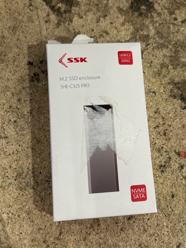 Photo 1 of SSK M.2 NVME SATA SSD Enclosure Adapter, USB 3.2 Gen 2 (10 Gbps) to NVME PCI-E SATA M-Key/(B+M) Key Solid State Drive External Enclosure Aluminum Support UASP Trim for SSDs 2242/2260/2280