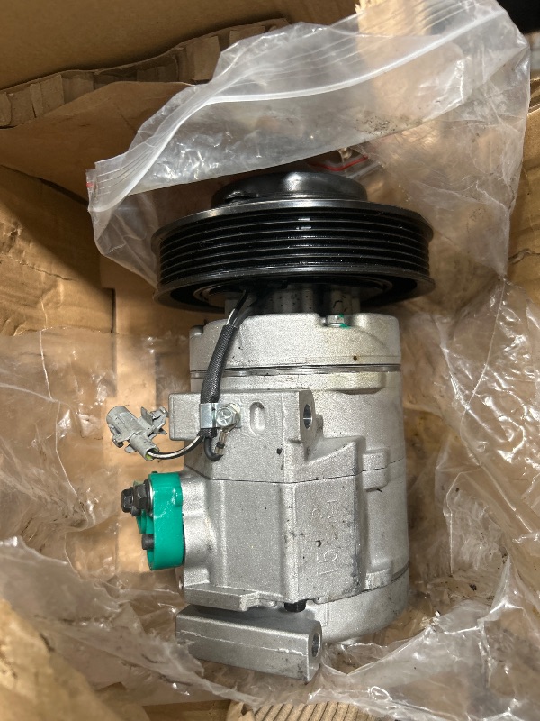 Photo 1 of Autoround A/C AC Compressor with Clutch 158386 Compatible with Toyota Corolla/Matrix 2003 2004 2005 2006 2007 2008 1.8L L4