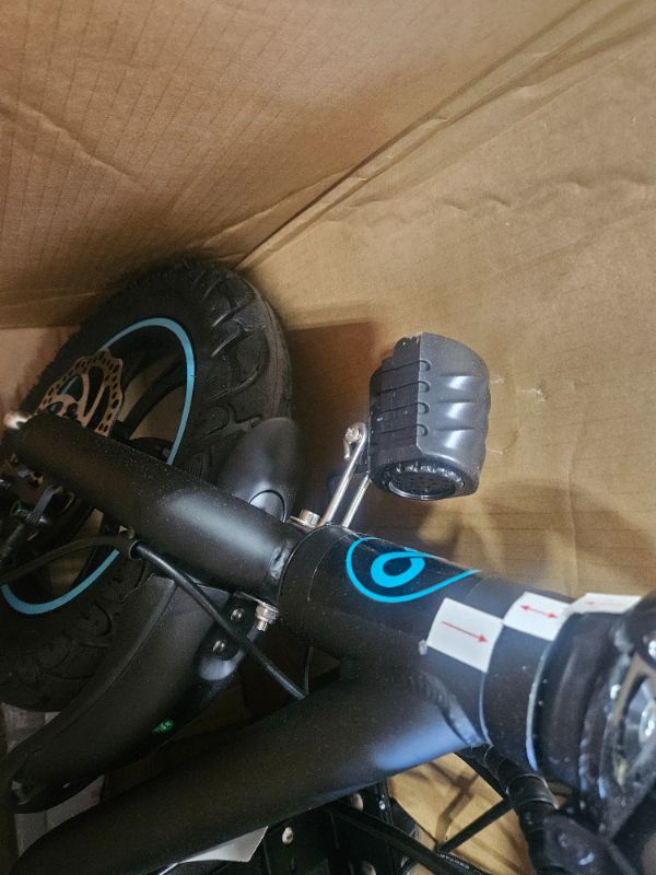 Photo 1 of ****FINAL SALE/PARTS ONLY***Gyroor Adults Electric Scooter with Large Middle Basket, 550W Motor 18.6 MPH 20 Mile Distance, Foldable E-Scooter with seat for Pets & Cargo, C1S-FP9