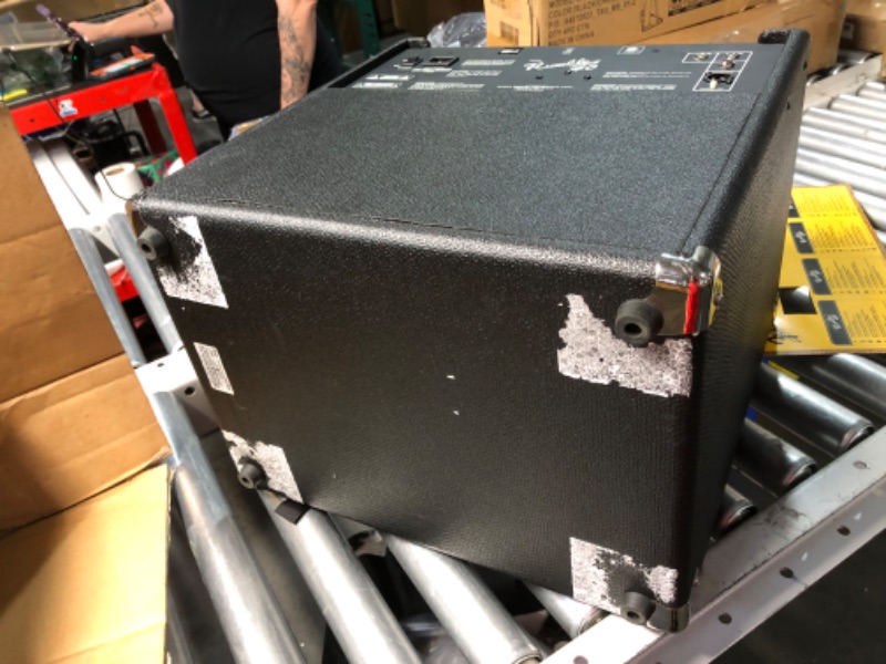 Photo 1 of (POWER TESTED) (SIGNS OF USE) (UNABLE TO TEST FURTHER) Fender Rumble 40 V3 Bass Amp for Bass Guitar, 40 Watts, with 2-Year Warranty 8 Inch Speaker, with Overdrive Circuit and Mid-Scoop Contour Switch