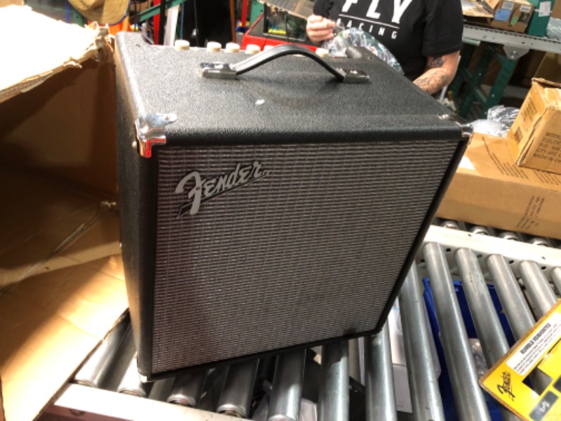 Photo 1 of (POWER TESTED) (SIGNS OF USE) (UNABLE TO TEST FURTHER) Fender Rumble 40 V3 Bass Amp for Bass Guitar, 40 Watts, with 2-Year Warranty 8 Inch Speaker, with Overdrive Circuit and Mid-Scoop Contour Switch