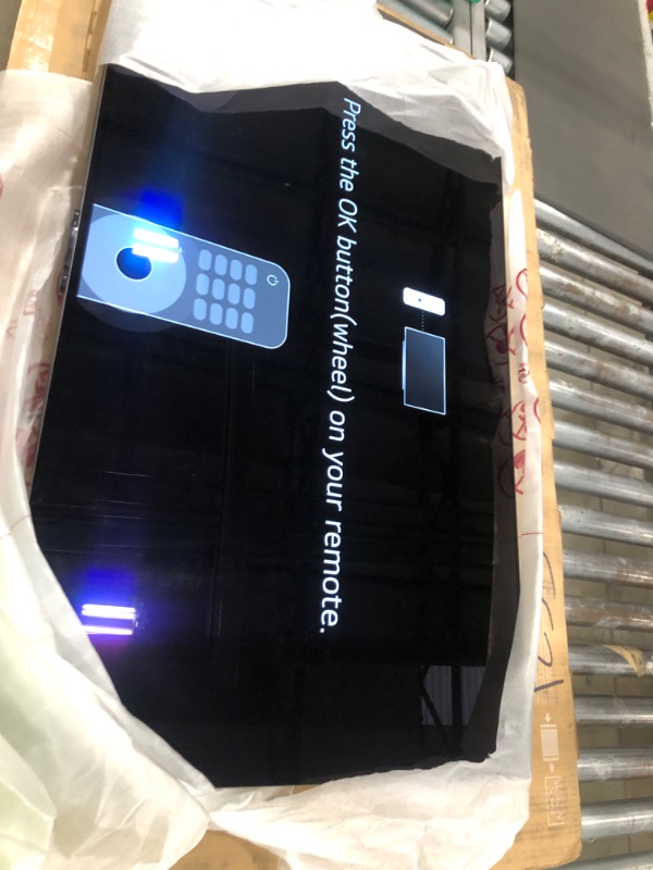 Photo 1 of ***HAS SCRATCH ON SCREEN/NO LEGS***

LG 42-Inch Class OLED evo C4 Series Smart TV 4K Processor Flat Screen with Magic Remote AI-Powered with Alexa Built-in (OLED42C4PUA, 2024)