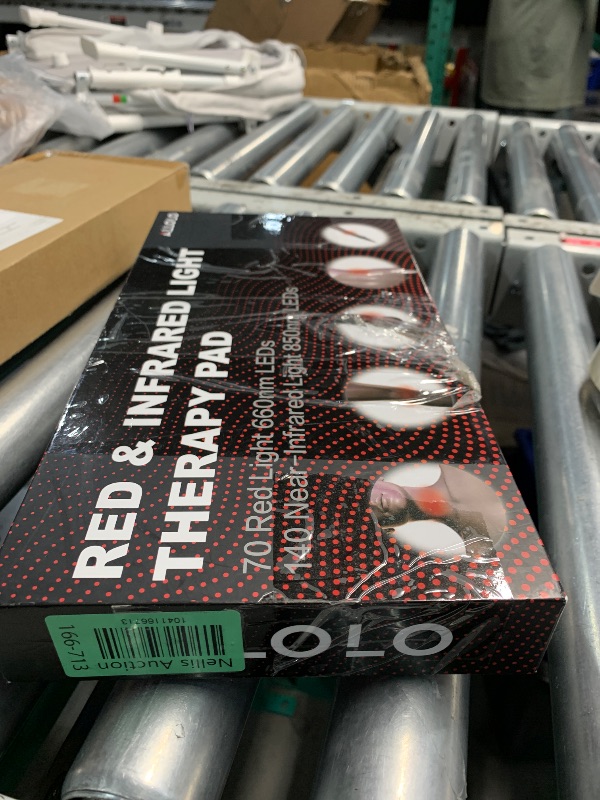 Photo 1 of (item sold for parts) ALLOLO Red Light Therapy for Body, 3-in-1 LED Bead with Timer Remote Control, 12.6"*6.3" 660nm&850nm 