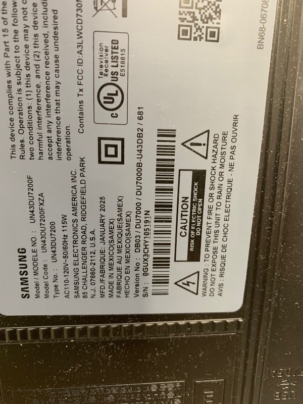 Photo 1 of ** BROKEN SCREEN, FINAL SALE ** SAMSUNG 43-Inch Class Crystal UHD 4K DU7200 Series HDR Smart TV w/Object Tracking Sound Lite, PurColor, Motion Xcelerator, Mega Contrast, Q-Symphony (UN43DU7200, 2024 Model)