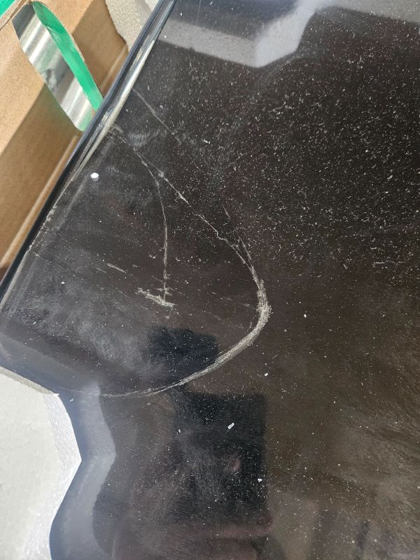 Photo 1 of ** BROKEN SCREEN, FINAL SALE ** VIZIO 40-inch Full HD 1080p Smart TV with DTS Virtual: X, Alexa Compatibility, Google Cast Built-in, Bluetooth Headphone Capable, (VFD40M-08 New)