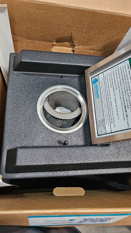 Photo 1 of ***SEE NOTES*** 
Suitmate 115V Swimsuit Water Extractor
