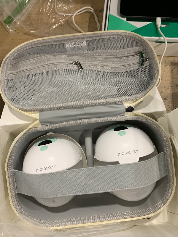 Photo 1 of ********USED*********

Momcozy M5 Hands-Free Wearable Breast Pump, Double-Sealed Flange for Baby-Like Comfort, 3 Modes & 9 Suction Levels, Portable Electric Pump – 24mm, 2 Pack Mint