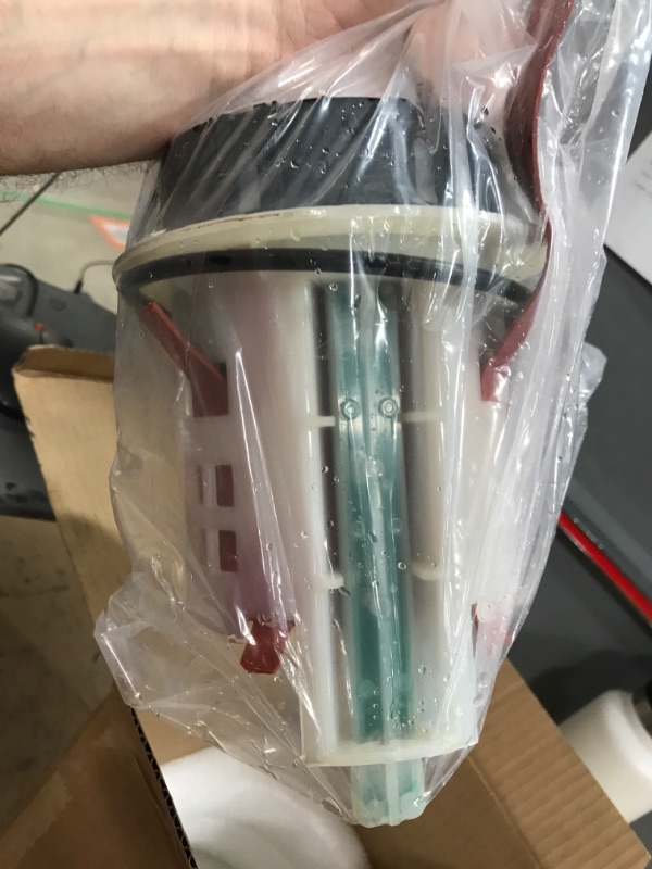 Photo 1 of ******USED-STILL WET FROM FLUID********

Tykick 68085908AH DEF Pump Diesel Exhauset Fluid Pump/Heater Assembly for Ram 2500 3500 4500 5500 2013 2014 2015 2016 2017 2018 6.7L L6 Replaces#4077501AG,4077501AQ,68192659AA,68192659AH,7660148AE