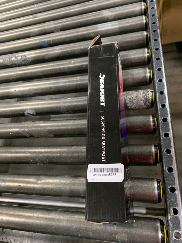Photo 1 of Safort USS Suspension Seatpost with Cover, Diameter: 27.2mm / 30.9mm / 31.6mm, for E-Bikes, Gravel, Road, Hybrid, 365mm (ø27.2mm x 365mm)