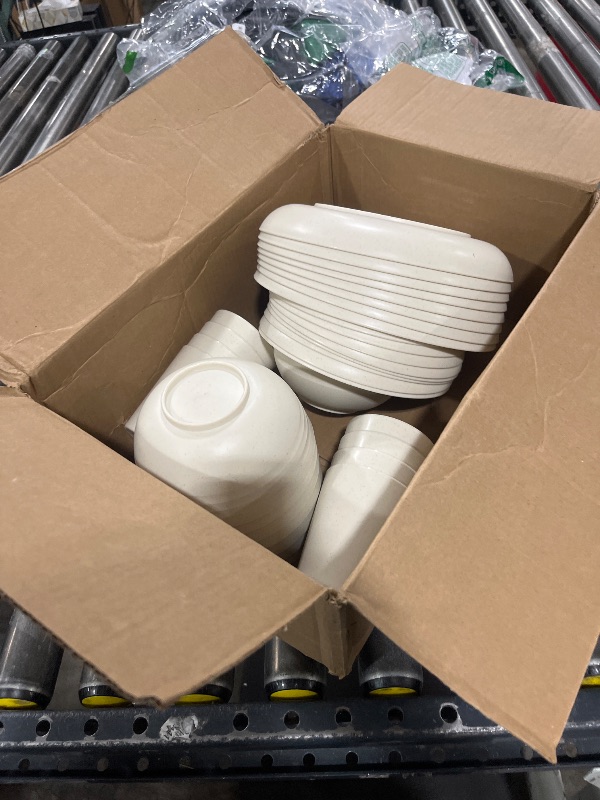 Photo 1 of DISHWARE SET