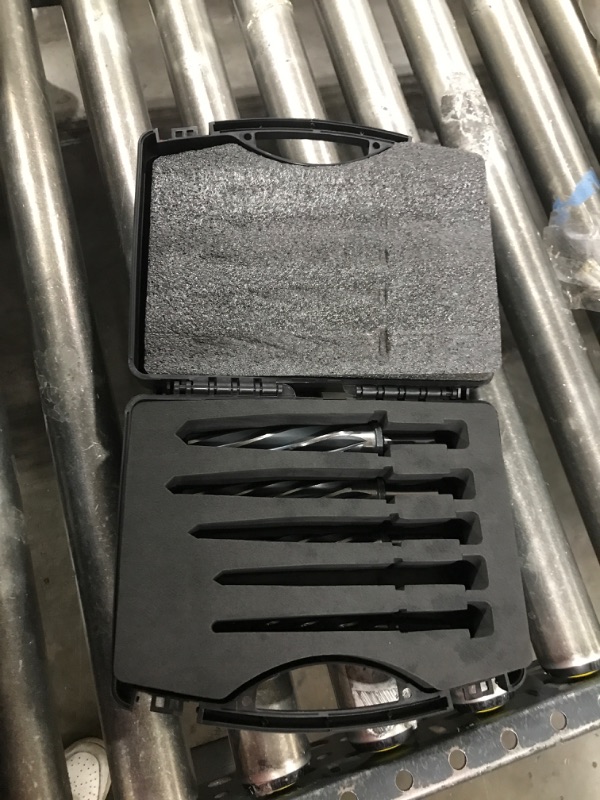 Photo 1 of 5 PCS M2 HSS Taper Chucking Reamer Set, 1/2" 3-Flat Round Shank Bridge/Construction Reamer Drill Bits for Steel, Metal, Wood, Alloy - Align and Enlarge Existing Holes to 3/8", 1/2", 5/8", 3/4", 1"