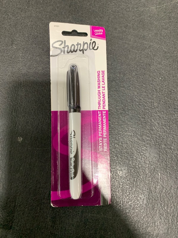 Photo 1 of Sharpie Rub-A-Dub Permanent Laundry Marker Fine Black - Pack of 1