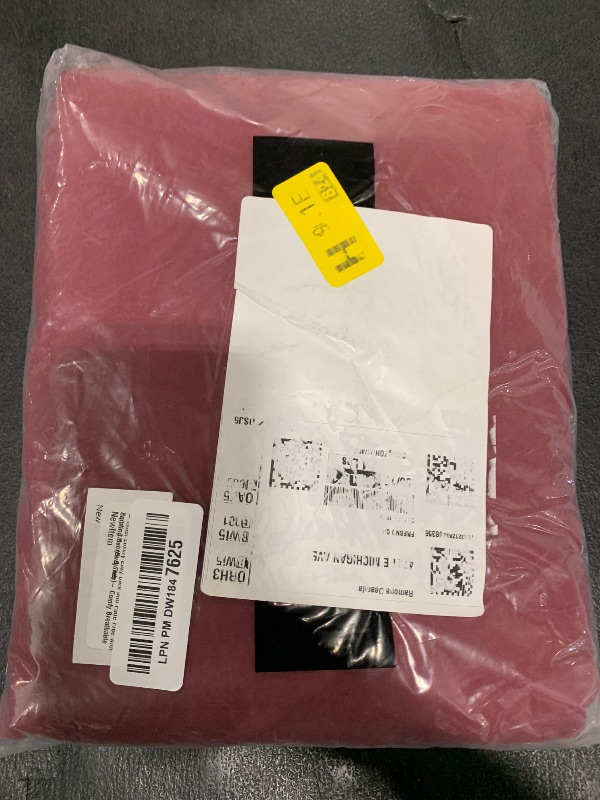 Photo 1 of Duvet Cover Full Size Set - Extra Soft Full Size Duvet Cover 80 x 90 with 2 Pillow Shams - Hotel Luxury Easy Care and Fade Free with Zipper Closures & Ties - Comfy Breathable Bedding Set (Burgundy)