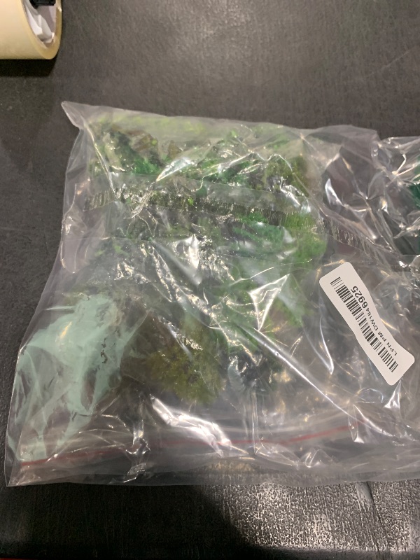 Photo 1 of BAENRCY 32pcs 0.79-6.30inch Mixed Model Trees Accessories Model Train Scenery Architecture Trees Model Scenery with No Stands(All Green)
