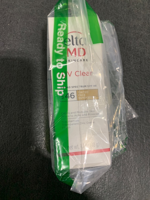 Photo 1 of EltaMD UV Clear Tinted Sunscreen for Face, SPF 46 with Zinc Oxide, Oil-Free, Dermatologist Recommended, For Acne-Prone Sensitive Skin, 1.7 oz