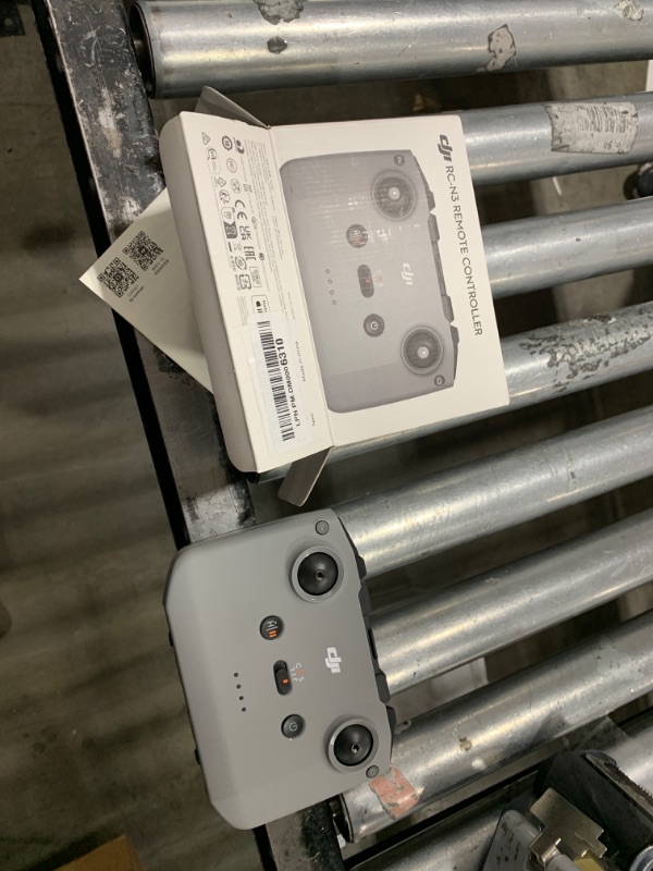 Photo 1 of Original RC-N3 Remote Controller for DJI Neo Mini 4 Pro Air 3 Air 3S Flip Up to 3.5 Hours of Battery Life with Mobile Device Holder