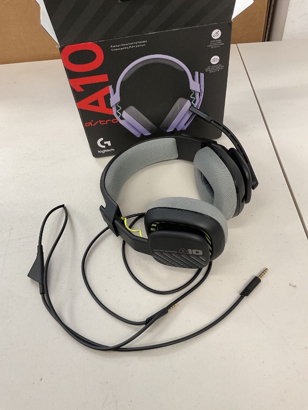 Photo 1 of Logitech G Astro A10 Gen 2 Cross-Platform Wired Gaming Headset for PlayStation 5/4, Xbox S|X, Nintendo Switch, PC: 3.5mm Headphone Jack, 32mm Drivers, Flip-to-Mute Mic, Over-Ear  black head phones 