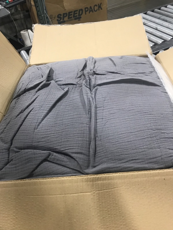 Photo 1 of Eddie Bauer - Queen Comforter Set, Reversible Cotton Bedding with Matching Shams, Pre-Washed for Added Softness (Kingston Charcoal, Queen)