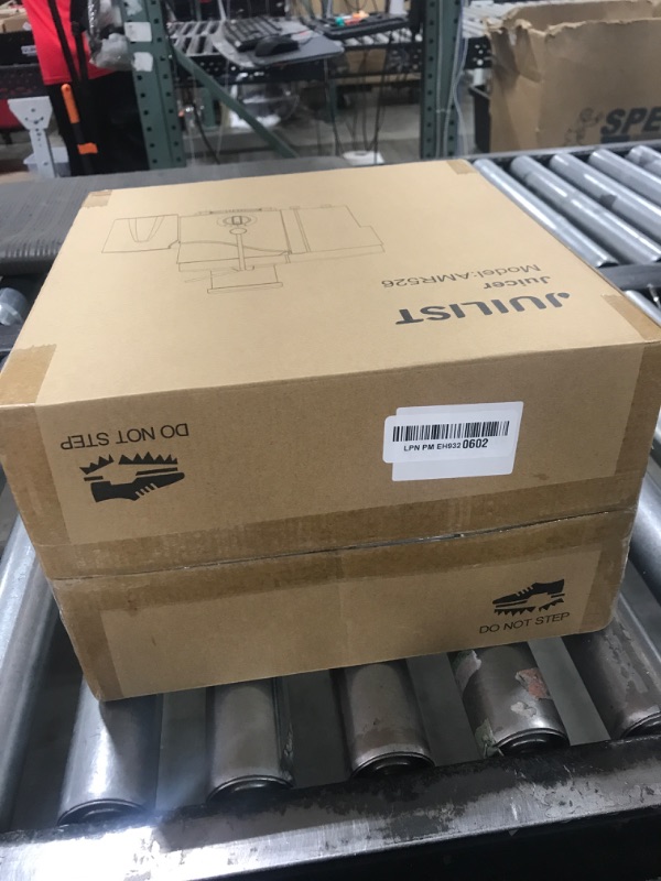 Photo 1 of Juicer Machines, Juilist 3" Wide Mouth Juicer Extractor Max Power 800W, for Vegetable and Fruit with 3-Speed Setting, 400W Motor, Easy to Clean, Red