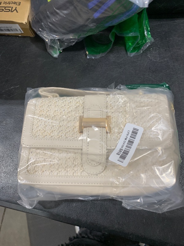 Photo 1 of OWGSEE Straw Crossbody Bags for Women Summer Straw Clutch Bag Woven Beach Purse Vacation Handbags (A Beige)