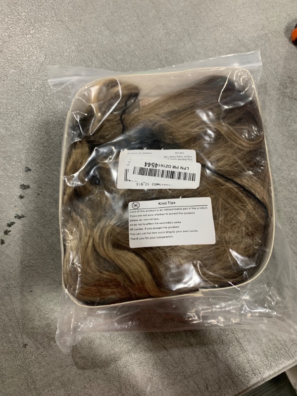 Photo 1 of simkaylee Short Ombre Blonde Wavy Wig for Women 14 Inch Shoulder Length Middle Part Curly Wavy Bob Wig Natural Looking Synthetic Heat Resistant Fiber Wig for Daily Party Use