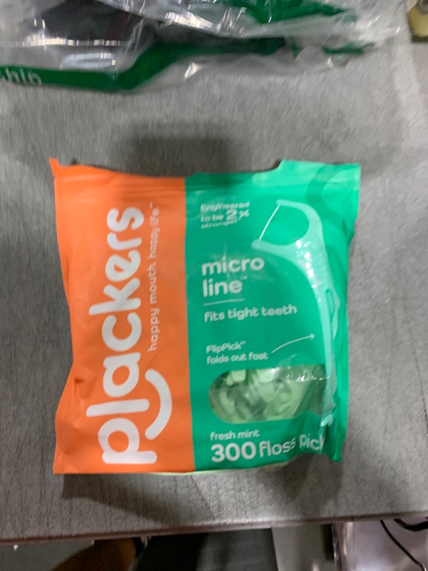 Photo 1 of Plackers Micro Line Dental Floss Picks, Fold-Out FlipPick, Tuffloss, Easy Storage with Sure-Zip Seal, Fresh Mint Flavor, 300 Count