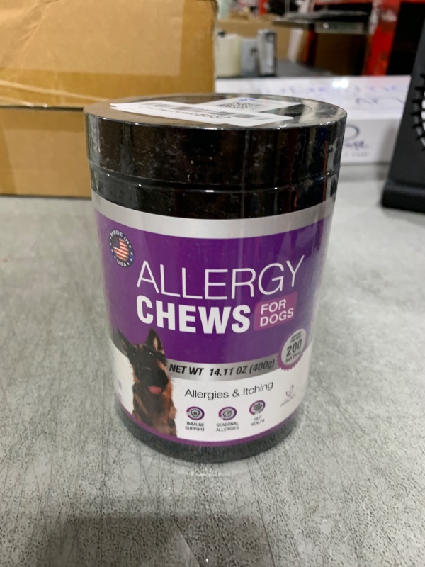 Photo 1 of Dog Allergy Chews 250PCs - Dog Allergy and Itching Skin Relief Anti Itch Aller Immune Bites for Dogs Itching licking Paws Treatment Relief Itchy Allergy Probiotics Vitamins for Skin and Coat Allergies