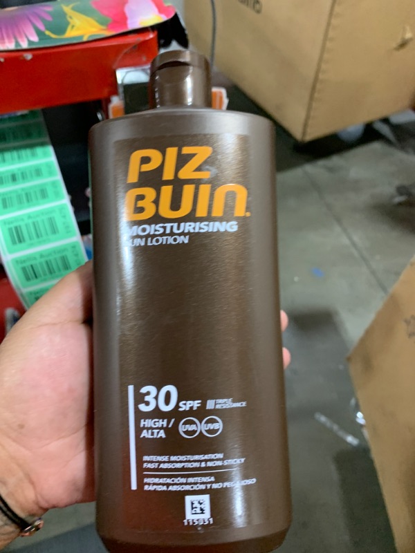 Photo 1 of Piz Buin Allergy Lotion SPF30 400Ml