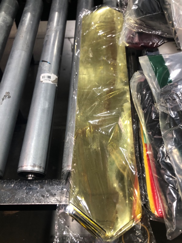 Photo 1 of Geosar 20 Inch Graduate Big Car Bow Large Giant Graduation Congratulations Car Bow Ribbon for 2025 Graduation Gift Birthday Party Decoration, Black, Gold