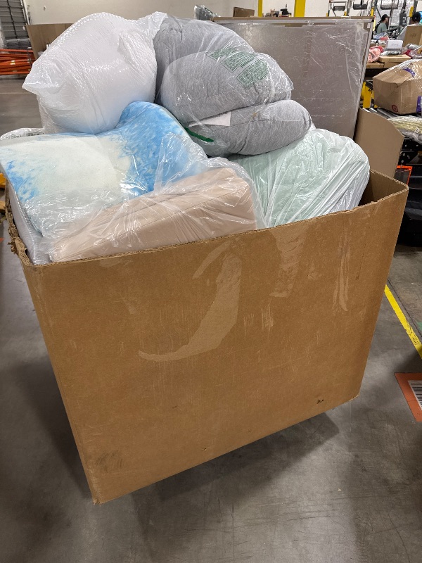 Photo 1 of 25 mixed item (pillows,shams,blankets,bedsheets,plushy dolls.etc)