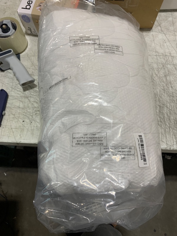 Photo 1 of Queen Mattress Pad Thick Quilted Mattress Topper, Air Mattress Cover, Super Soft Breathable and Noiseless Down Alternative Fiber Extra Thick Mattress Pad with Deep Pocket Fits up to 23 Inch Mattress