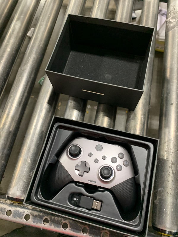 Photo 1 of EasySMX X10 PC Controller for Black Myth: Wukong - Enhanced Wireless Bluetooth Controller with a Swappable Faceplate/Hall Joysticks and Triggers for PC/Switch/Steam/Android TV/Android and iOS Mobile