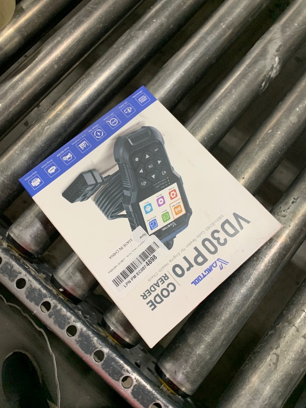 Photo 1 of VDIAGTOOL VD30 Pro Car Code Reader, OBD2 Scanner Diagnostic Tool for Cars and Trucks, Check Engine Code Reader, OBD2 Scanner with Reset, escaner automotriz I/M Readiness for All OBDII Vehicles