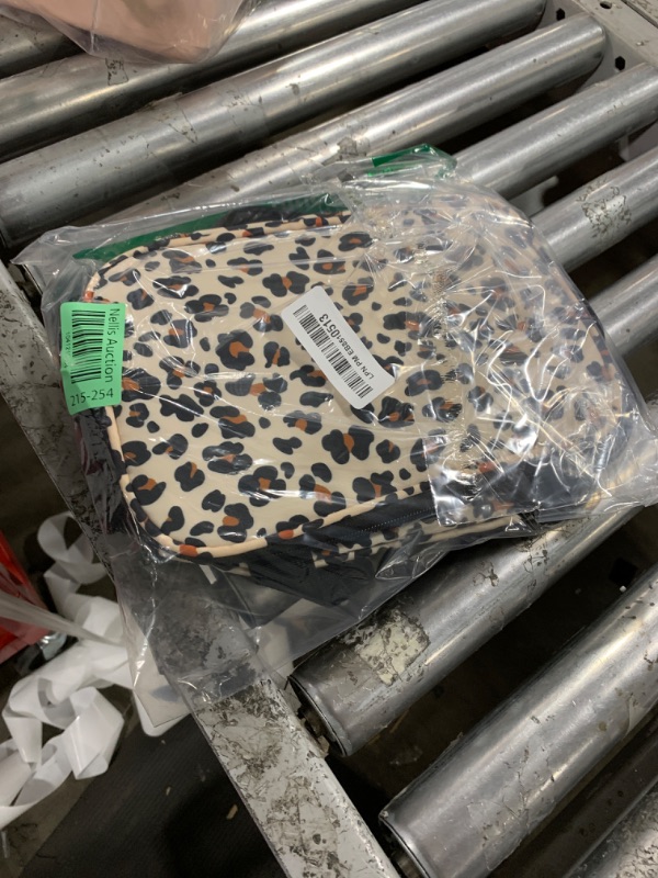 Photo 1 of Femuar Lunch Bags for Women/Men, Insulated Lunch Bag for Work Office Picnic - Lunch Cooler Bag Leakproof Lunch Box with Adjustable Shoulder Strap - Leopard Print