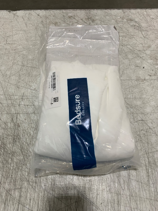 Photo 1 of Bedsure White Duvet Cover Full Size - 3 Pieces Prewashed Extra Soft Bedding Set, Includes 1 Duvet Cover 80x90 Inches with Zipper Closure & 2 Pillow Shams, Comforter Not Included