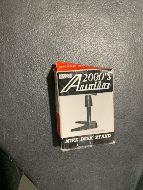 Photo 1 of Audio2000'S AST4211 Desktop Microphone Stand with Cast-Iron U-Shaped Base