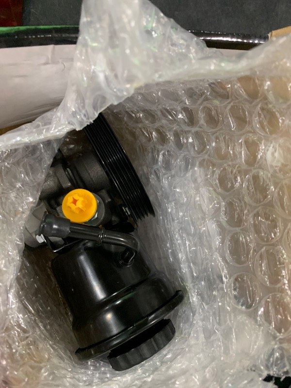 Photo 1 of Cuuove Power Steering Pump with Pulley Reservoir Assembly Fits for 1998 1999 2000 2001 for Toyota Tacoma, 1996-2000 for Toyota 4Runner, 2.7L,New Power Assit Pump 21-5228