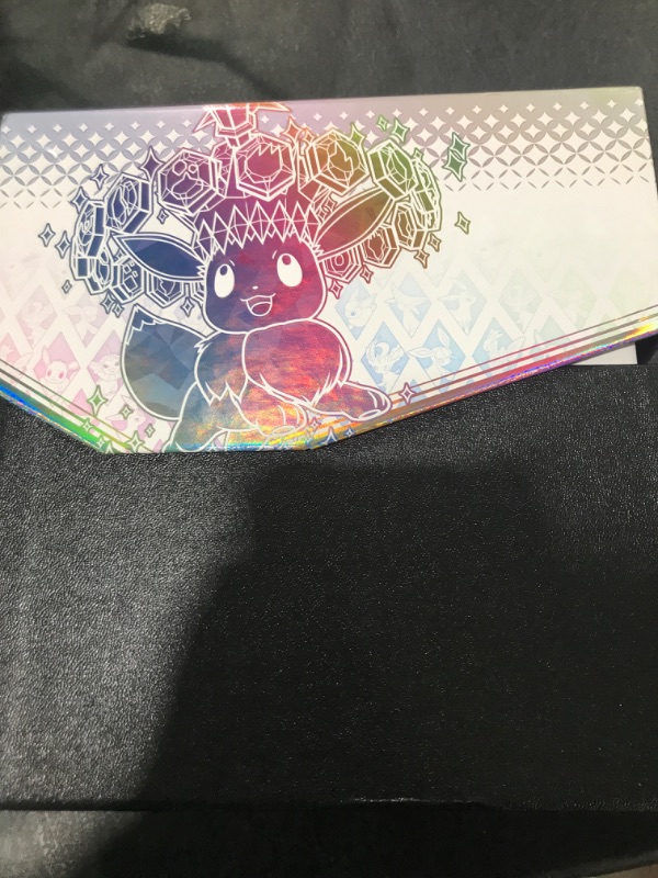 Photo 1 of Pokemon TCG: Scarlet & Violet—Prismatic Evolutions Elite Trainer Box