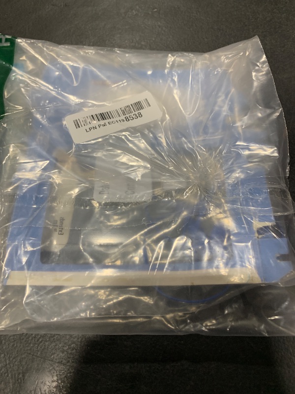 Photo 1 of ReTrak Retractable Headphones Splitter, Blue ( ETCABLESPLBU)